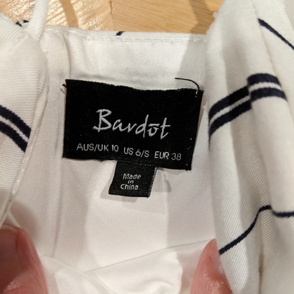 BARDOT Winona Strappy Chevron White and Black Sun Dress size Small - Picture 5 of 6